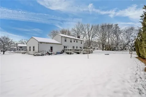 25 Janet Drive Cranston RI 02921