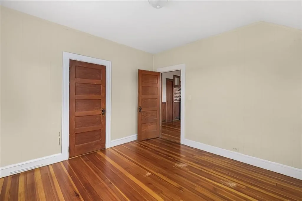 54 Randall Street Cranston RI 02920