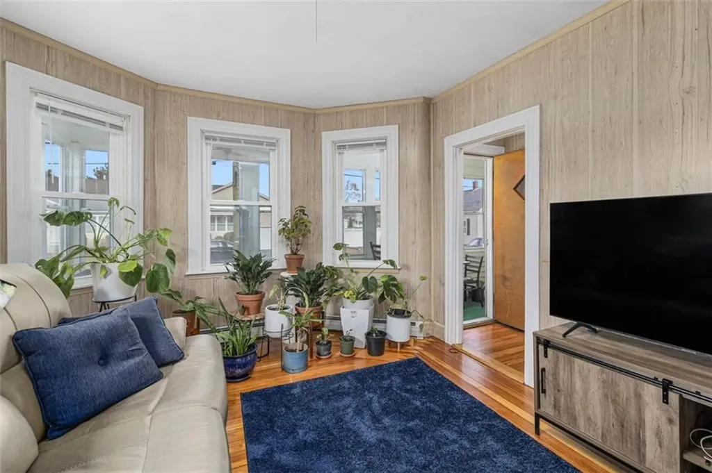 54 Randall Street Cranston RI 02920