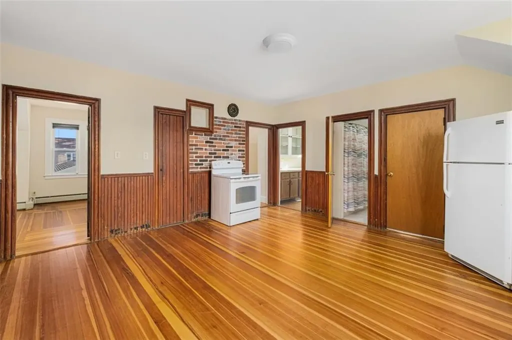 54 Randall Street Cranston RI 02920