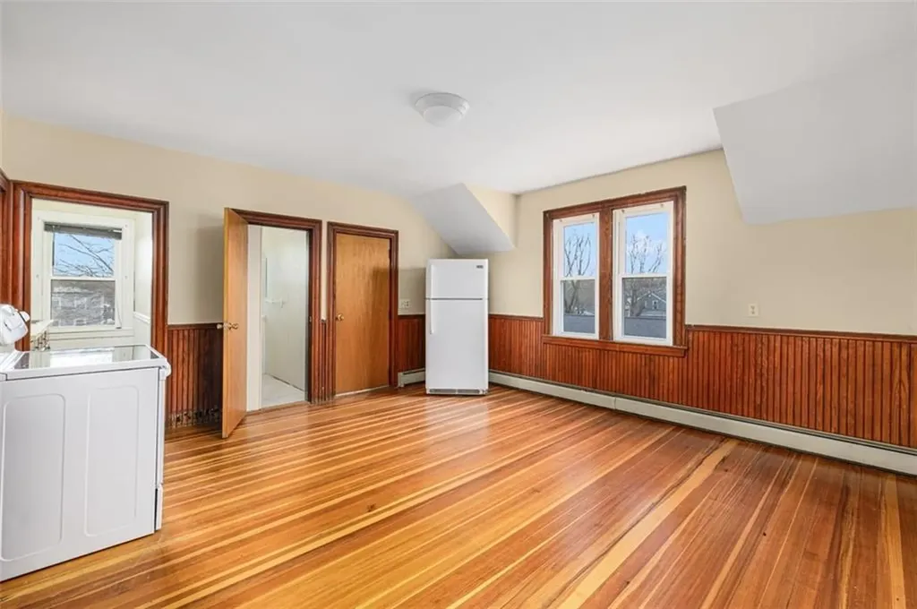 54 Randall Street Cranston RI 02920
