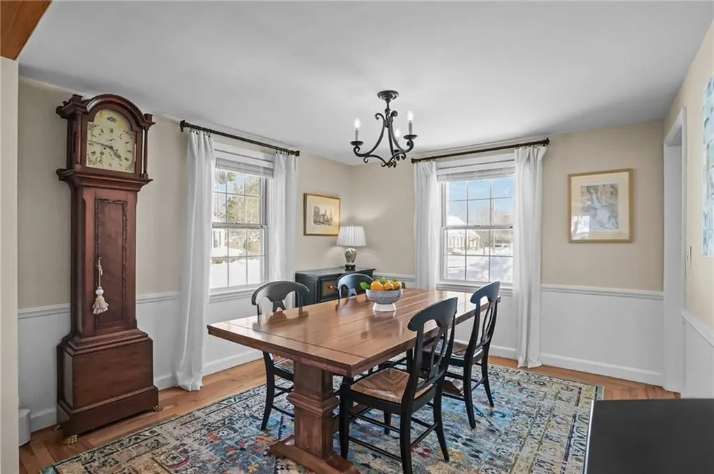 44 Westbrook Road Warwick RI 02886