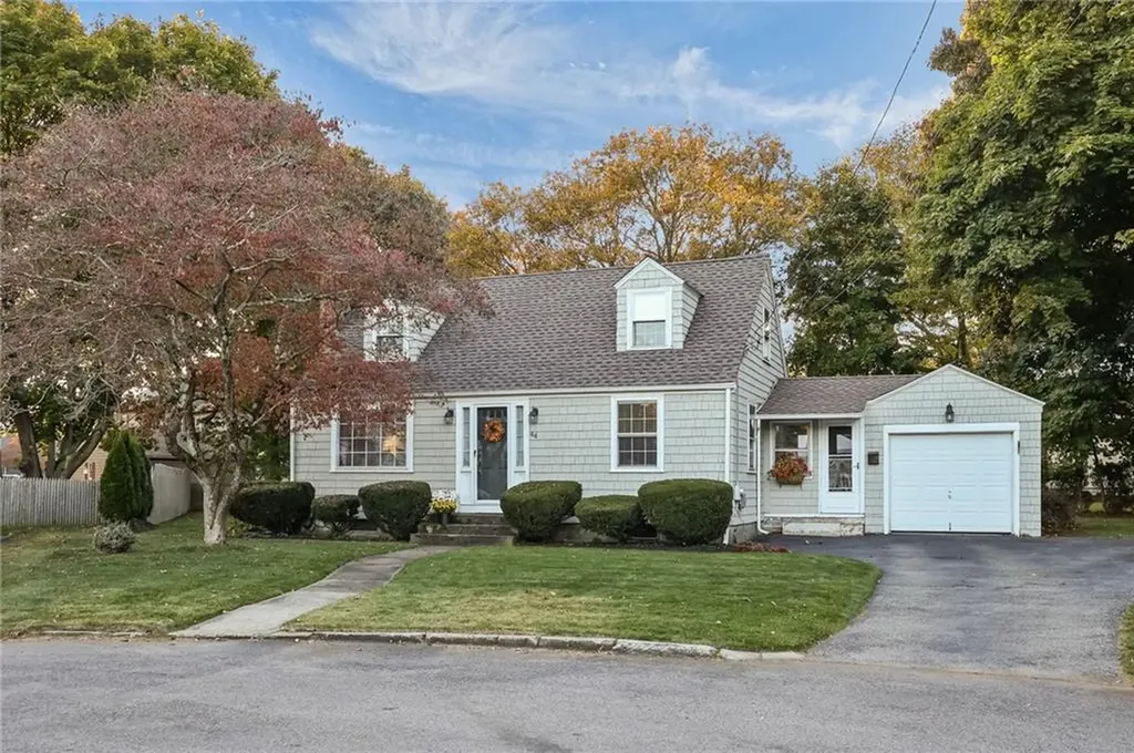 44 Westbrook Road Warwick RI 02886