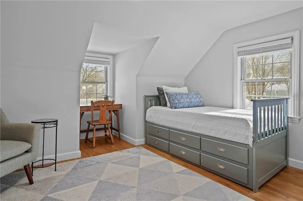 44 Westbrook Road Warwick RI 02886