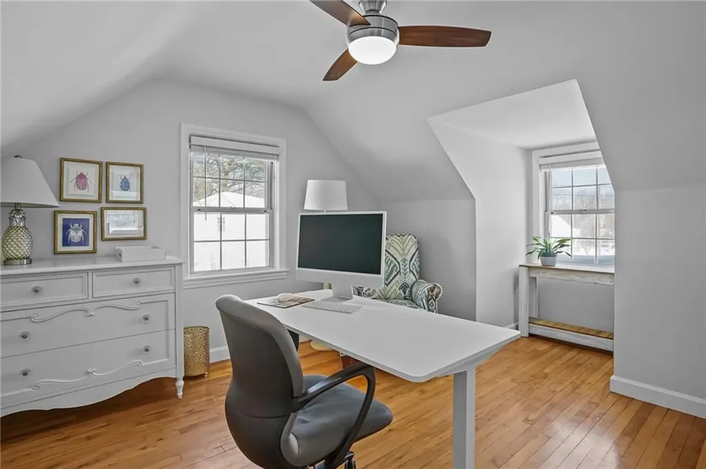 44 Westbrook Road Warwick RI 02886