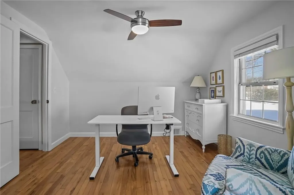 44 Westbrook Road Warwick RI 02886