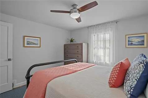 44 Westbrook Road Warwick RI 02886