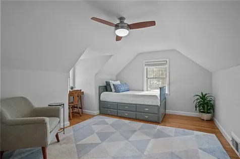 44 Westbrook Road Warwick RI 02886