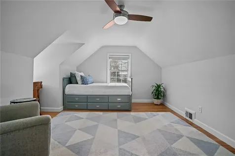 44 Westbrook Road Warwick RI 02886