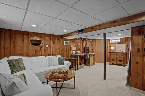 44 Westbrook Road Warwick RI 02886