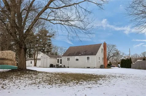 44 Westbrook Road Warwick RI 02886