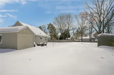 44 Westbrook Road Warwick RI 02886