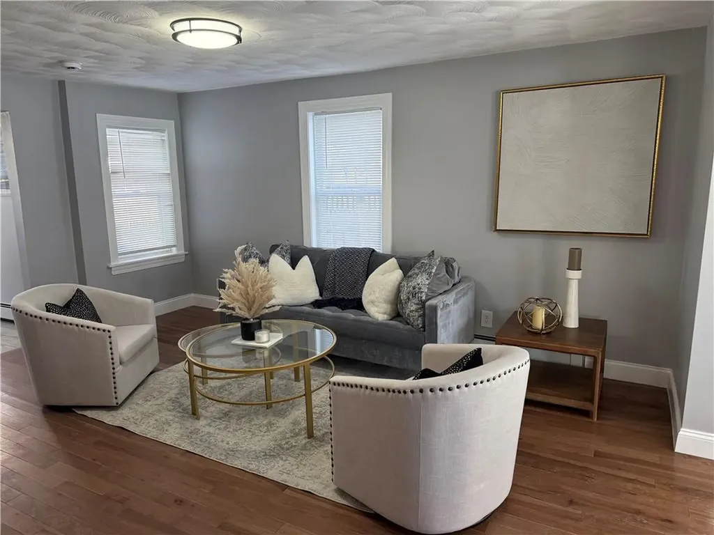 94 Holmes Road Warwick RI 02886