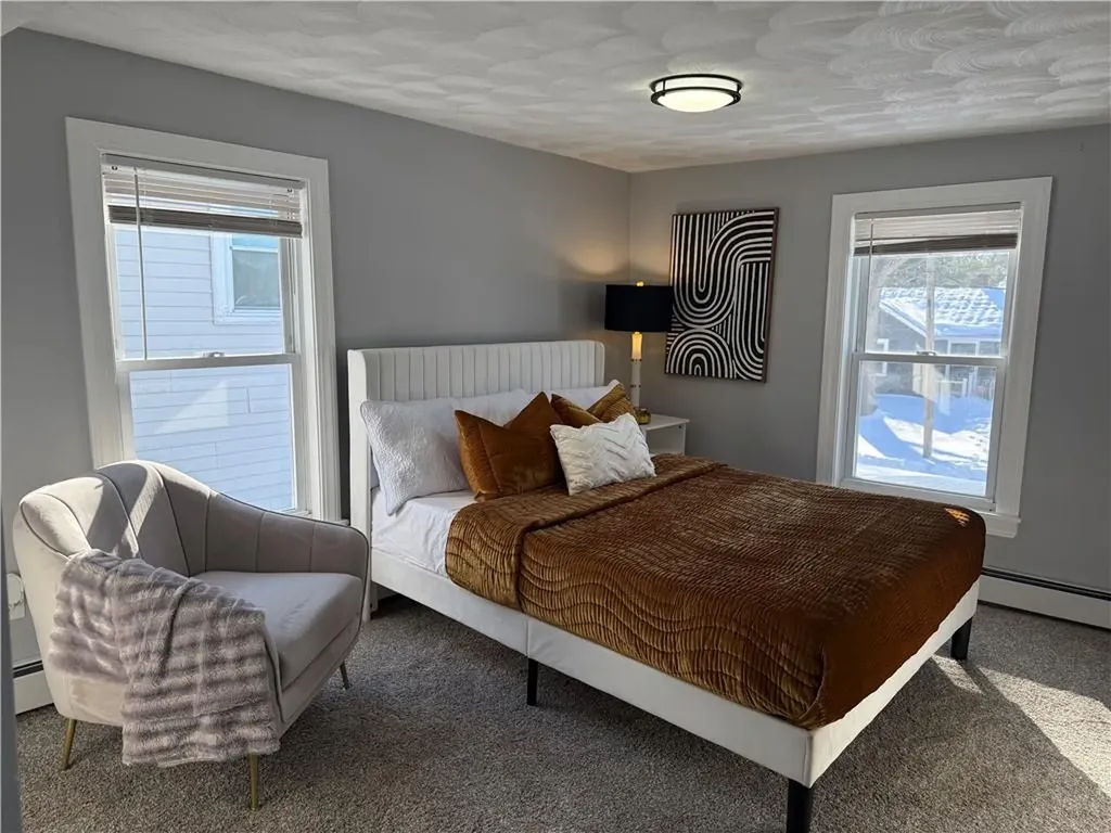 94 Holmes Road Warwick RI 02886