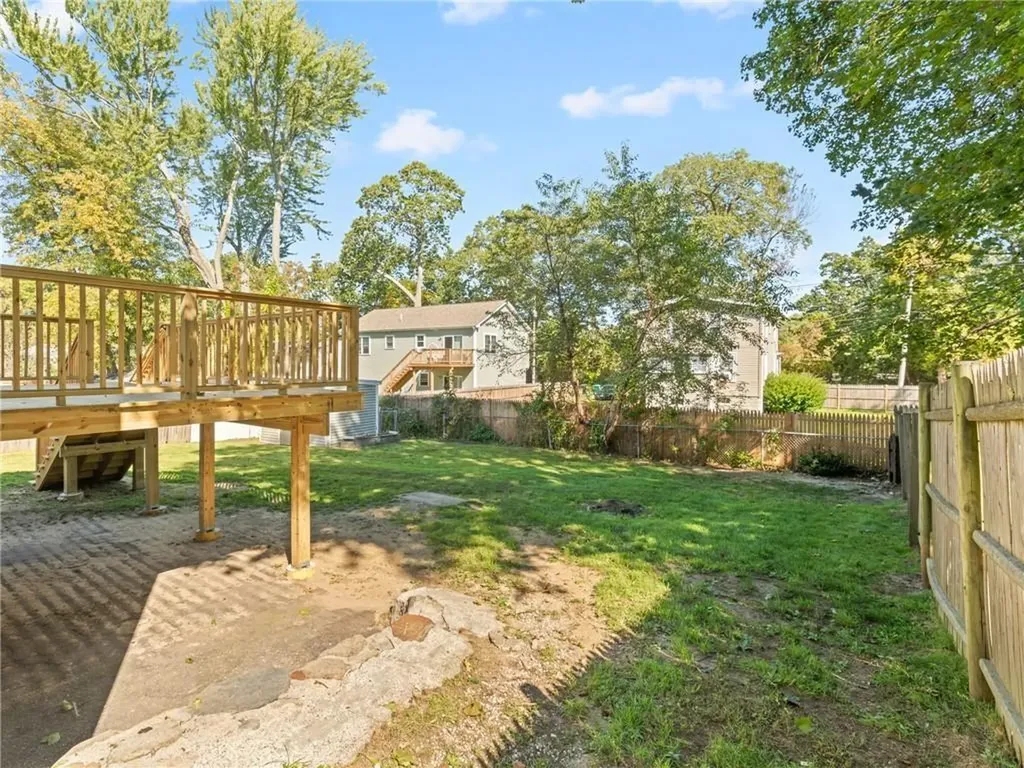 94 Holmes Road Warwick RI 02886