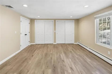 33 Eagle Run Warwick RI 02818