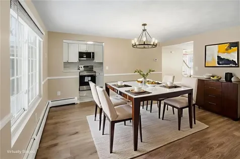 33 Eagle Run Warwick RI 02818