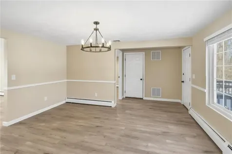 33 Eagle Run Warwick RI 02818