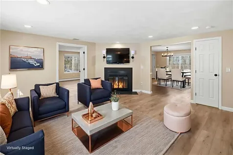 33 Eagle Run Warwick RI 02818