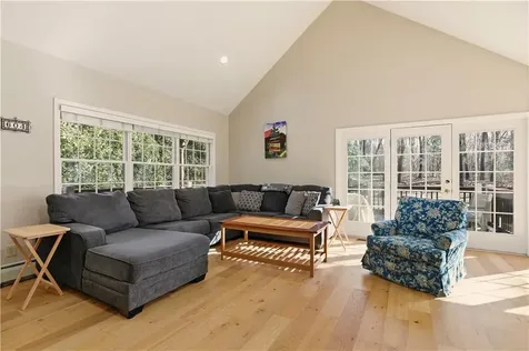 141 Laurel Ridge Lane North Kingstown RI 02852