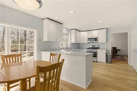 141 Laurel Ridge Lane North Kingstown RI 02852