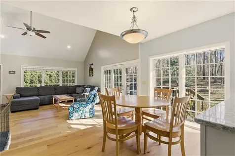 141 Laurel Ridge Lane North Kingstown RI 02852