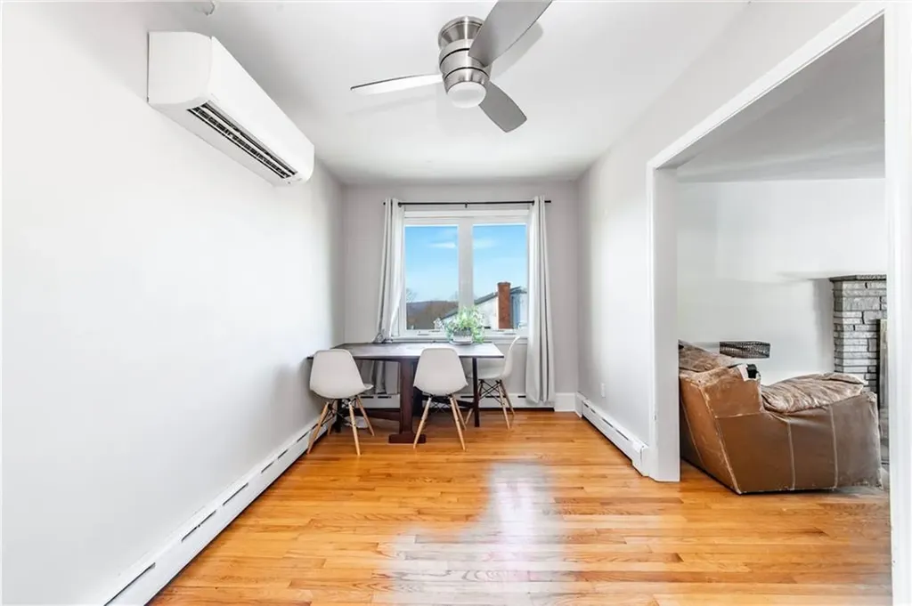 25 Mathew Road Tiverton RI 02878