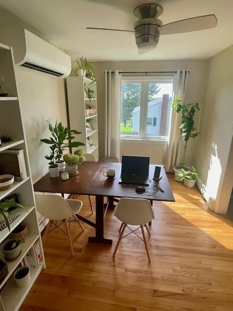 25 Mathew Road Tiverton RI 02878