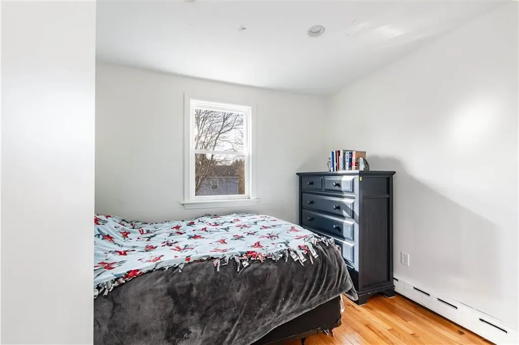 25 Mathew Road Tiverton RI 02878