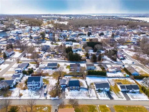 25 Mathew Road Tiverton RI 02878