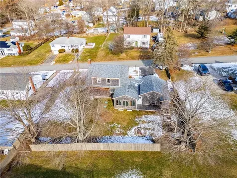 25 Mathew Road Tiverton RI 02878