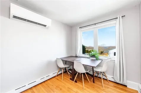 25 Mathew Road Tiverton RI 02878