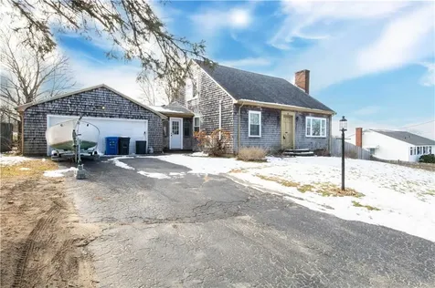 25 Mathew Road Tiverton RI 02878