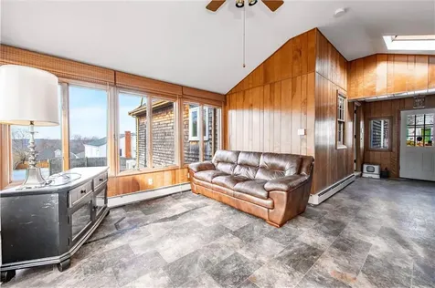 25 Mathew Road Tiverton RI 02878