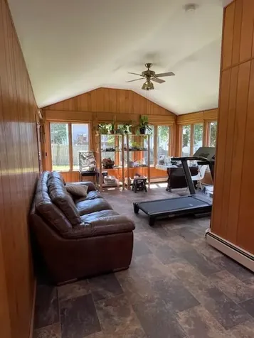 25 Mathew Road Tiverton RI 02878