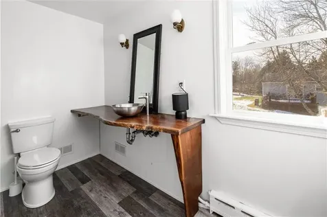 25 Mathew Road Tiverton RI 02878