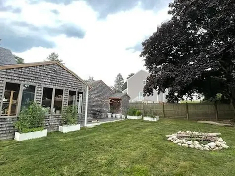 25 Mathew Road Tiverton RI 02878