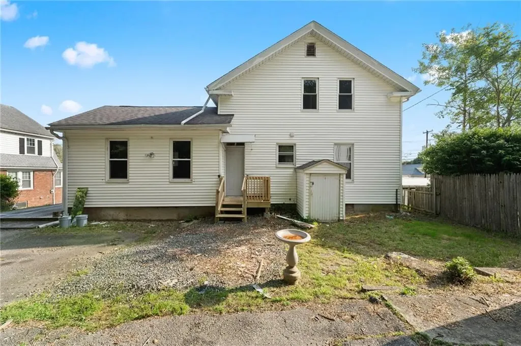 1875 Smith Street North Providence RI 02911