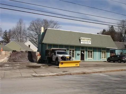188 Willow Street Woonsocket RI 02895