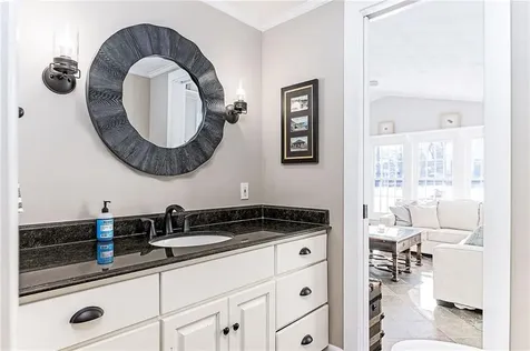 170 Medford Street Warwick RI 02889