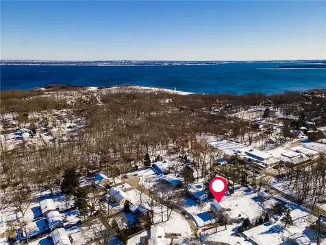 170 Medford Street Warwick RI 02889