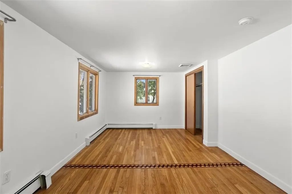 26 Roosevelt Drive Bristol RI 02809