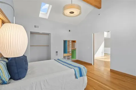 26 Roosevelt Drive Bristol RI 02809