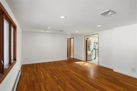 26 Roosevelt Drive Bristol RI 02809