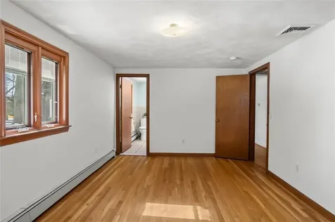 26 Roosevelt Drive Bristol RI 02809