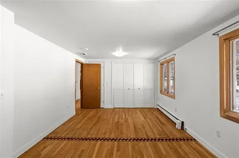 26 Roosevelt Drive Bristol RI 02809