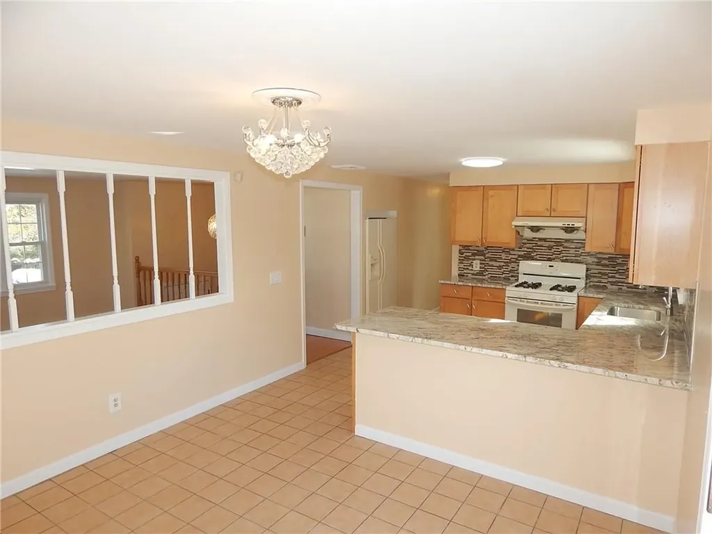 129 Vallette Street Cranston RI 02920