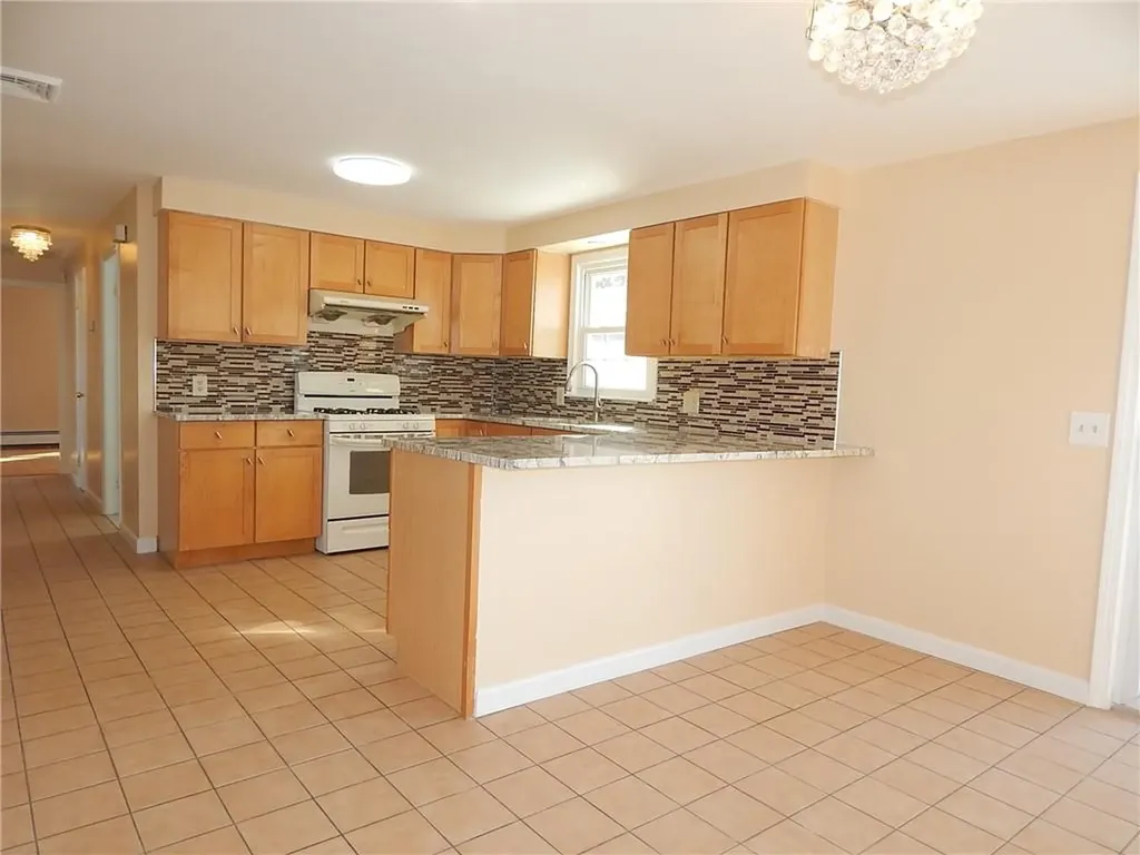 129 Vallette Street Cranston RI 02920