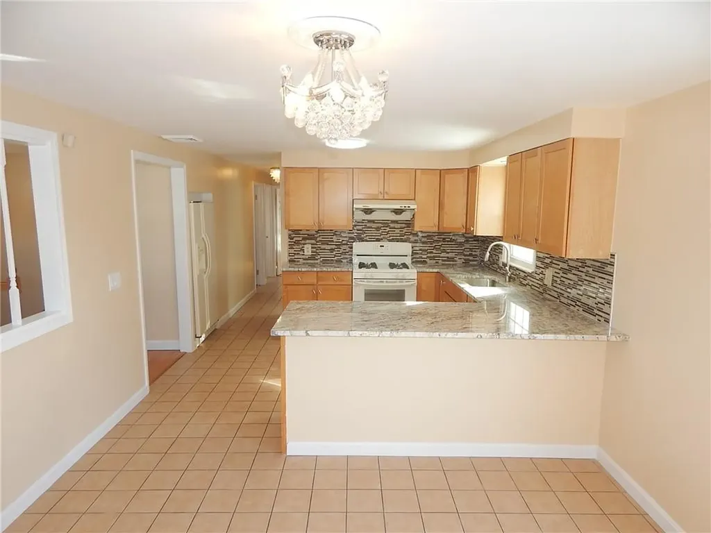 129 Vallette Street Cranston RI 02920