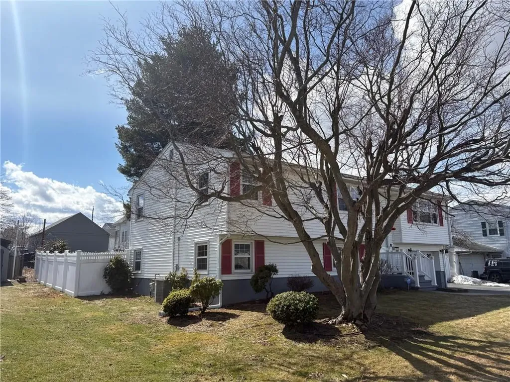 129 Vallette Street Cranston RI 02920